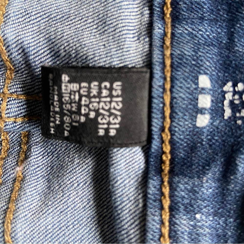 Jeans - Picture 3 of 3